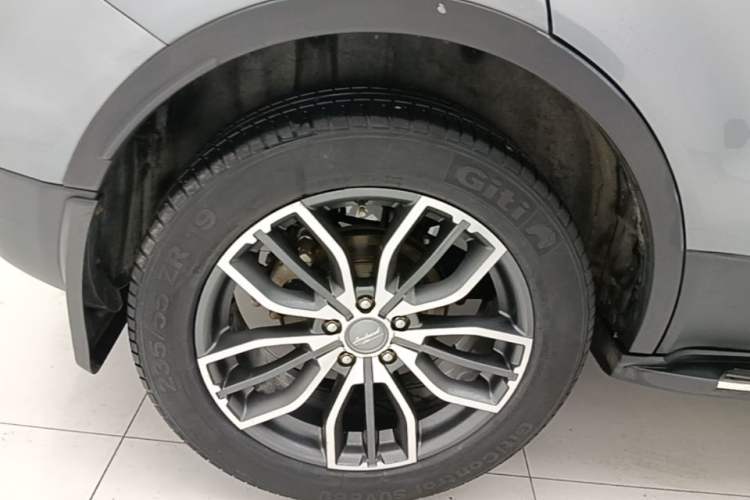 Used Land X7 2018 Geely Jingyue 1.5T Panoramic Luxury Model
