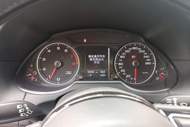 Used Audi Q5 2018 Collector's Edition 40 TFSI Technology Model
