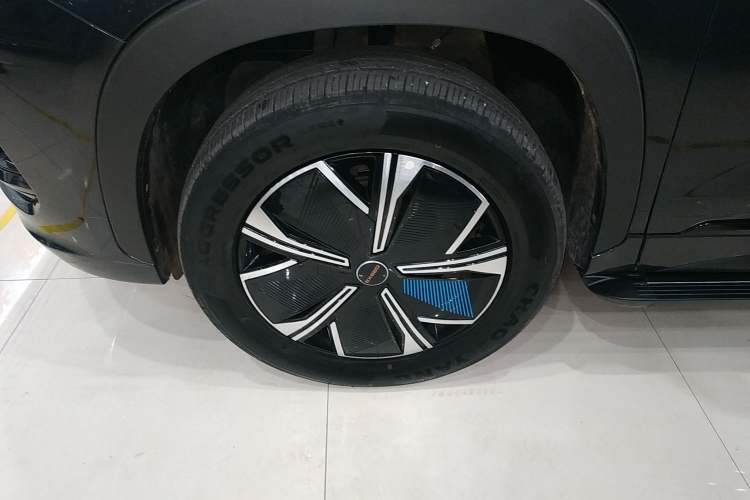 Used EXEED Zhuifeng C-DM 2023 1.5 TCI-DHT 80KM Yu Feng Xing Edition Left Front Wheel Hub