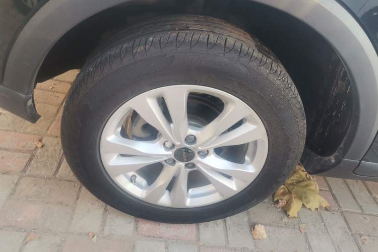 Used Roewe RX3 2020 1.6L Manual - Ultra-Fresh Entry Version
