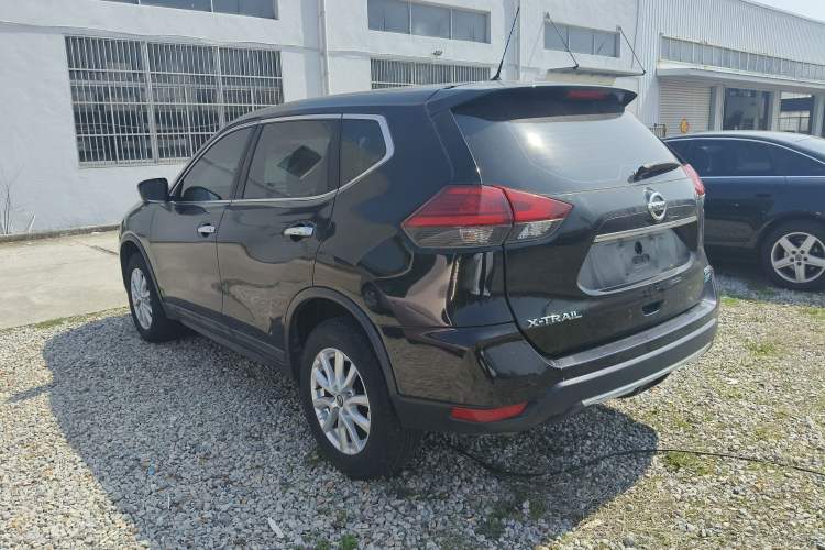 Used Nissan X-Trail 2017 2.0L CVT Comfort Edition 2WD Rear Left 45 Deg