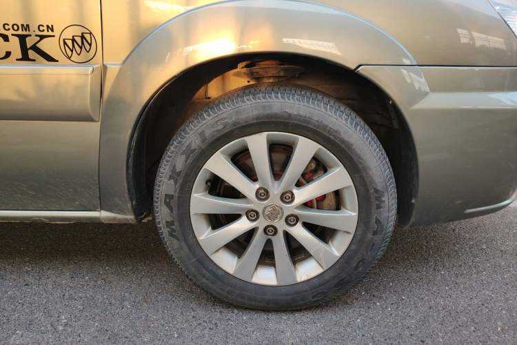 Used Buick GL8 2013 2.4L Classic Edition