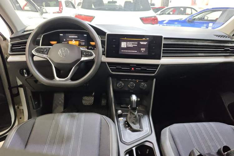 Used Volkswagen Tiguan L 2022 330TSI Automatic Two-Wheel Drive Comfort Edition