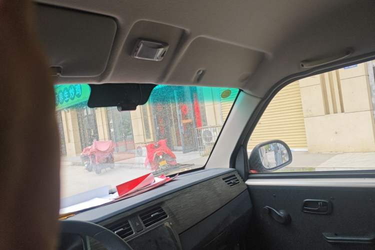 Used Jinbei Hiace X30 2024 1.5L Wealthy Van Model 2/5 Seats
