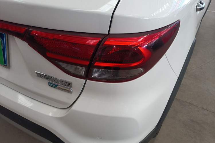 Used Kia KX Cross 2017 1.4L AT GLS