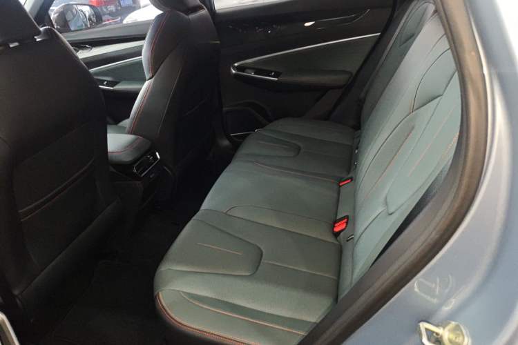 Used Geely Auto Emgrand X7 Sport 2024 1.5TD Smart Connect+