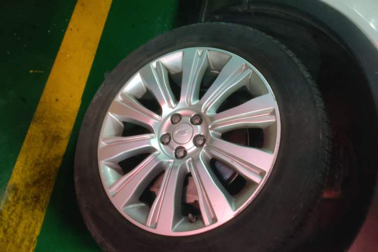 Used Land Rover Range Evoque 2018 240 PS SE Smart Brilliance Edition
