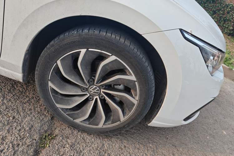 Used Volkswagen Golf 2023 Revised Version 200TSI DSG Pro Exterior 7