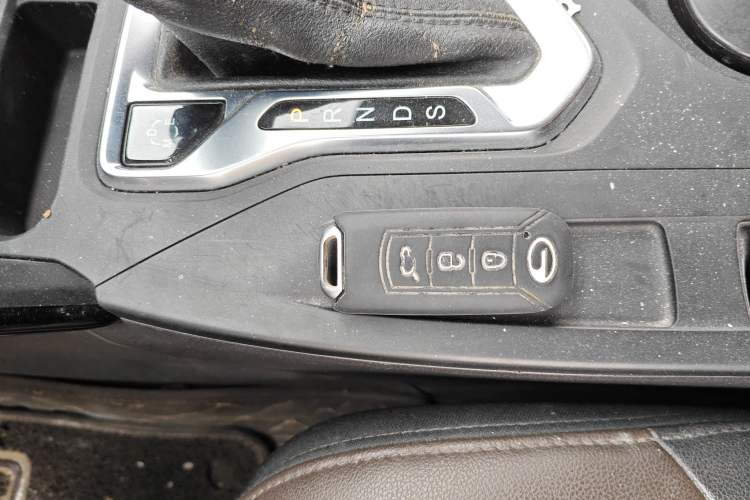 Used GAC Trumpchi GS4 2017 200T G-DCT Two-Wheel Drive Elite Edition Vehicle Key