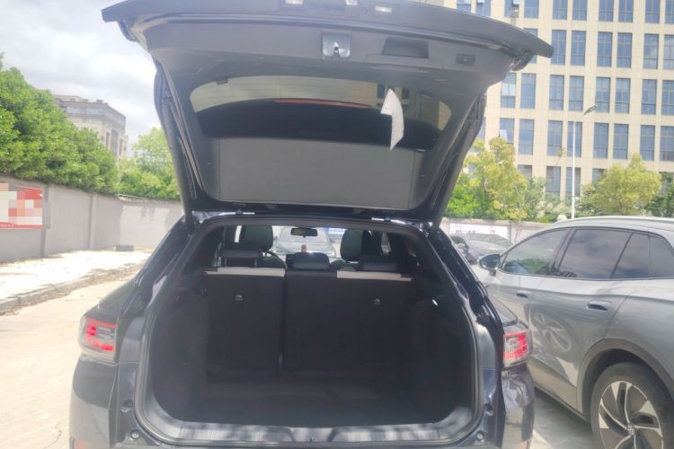 Used Volkswagen ID.4 CROZZ 2022 Long-Range PURE+ Edition