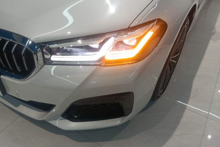 Used BMW 5 Series 2022 Restyled 530Li Leading Edition M Sport Package