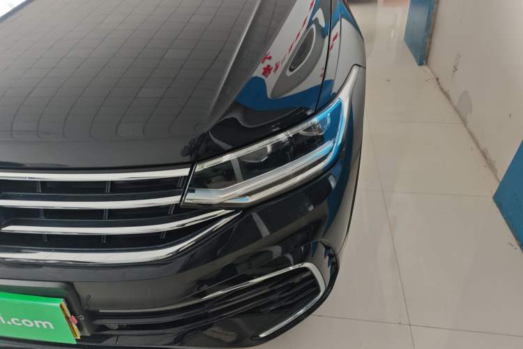 Used Volkswagen Tiguan L 2022 330TSI Automatic Two-Wheel Drive R-Line Enhanced Edition
