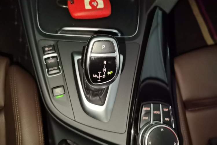 Used BMW 3 Series 2018 320Li Leading Model M Sport Package Gear Lever