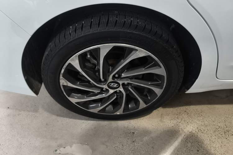 Used Hyundai Elantra (6th Generation / Lingdong) 2019 1.4T Dual-Clutch Xuan Dong · Dynamic Model
