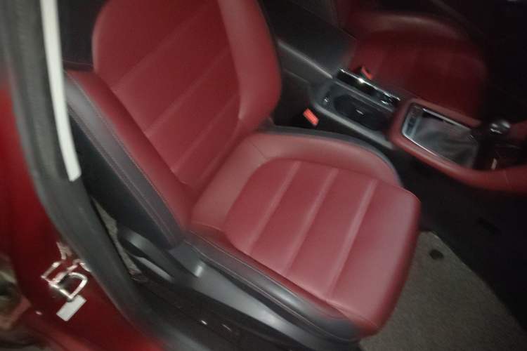 Used MG 6 2019 20T Automatic Trophy Competition Edition + BOSE Luxury Sound System Package Right Front Seat