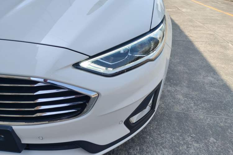 Used Ford Mondeo 2020 EcoBoost 180 Luxury Model Left Front Headlight