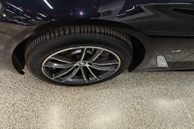 Used BMW 5 Series 2022 Restyled 525Li M Sport Package
