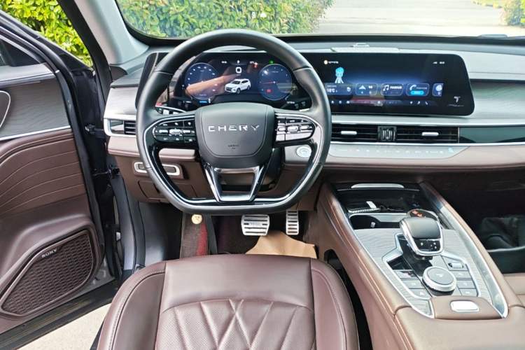 Used Chery Tiggo 8 PRO 2024 Champion Edition 390T Two-Wheel Drive Peak Version 5 Seats