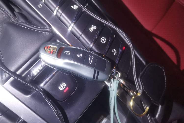 Used Porsche Macan 2018 Macan 2.0T