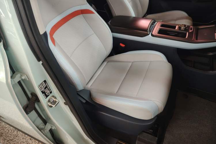 Used AION Y 2022 70 Tech Edition Lithium Iron Phosphate