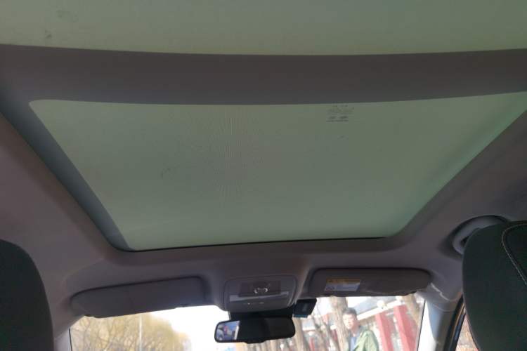 Used Roewe RX5 New Energy 2017 ERX5 EV400 Electric Internet Supreme Edition