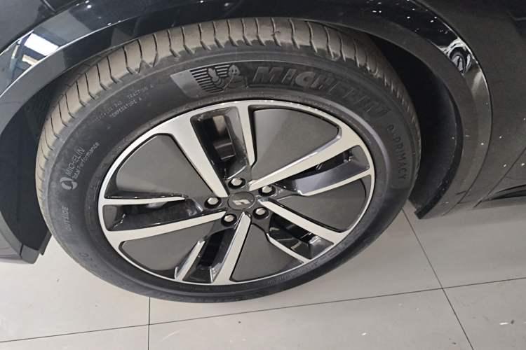 Used Li Auto L8 2024 Pro Model