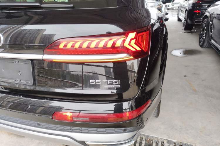 Used Audi Q7 2021 55 TFSI quattro S line Prestige Edition
