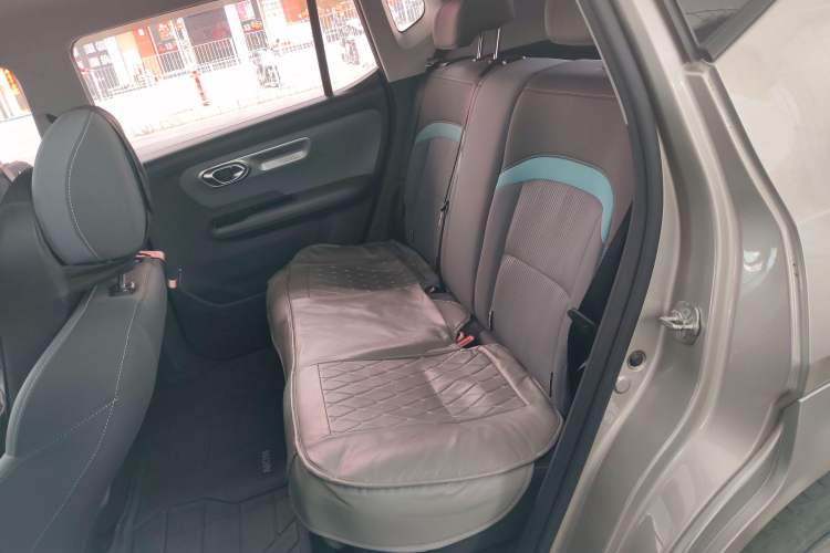 Used AION Y 2022 Plus 80 Enjoy Edition
