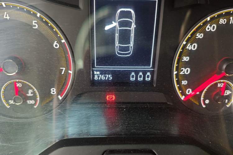 Used Volkswagen Sagitar 2020 200TSI DSG Comfort Version China VI Standard Odometer Close Up