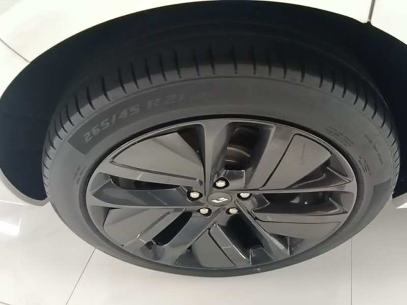 Used Li Auto L6 2024 Pro Model — 25