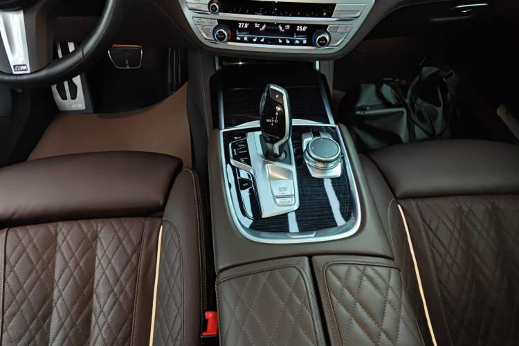 Used BMW 7 Series 2021 740Li Luxury Edition M Sport Package
