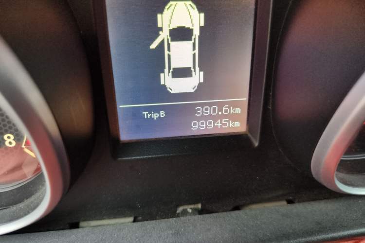 Used Bestune B50 2016 1.6L manual luxury version