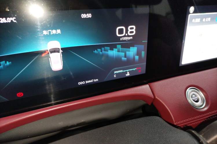 Used JETOUR X70 PLUS 2023 1.5T DCT Brave PLUS 5-Seater
