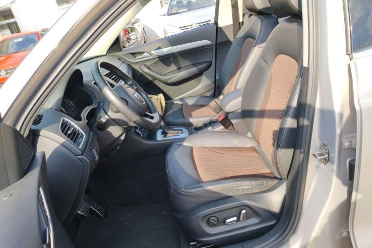 Used Audi Q3 2018 30th Anniversary Edition 35 TFSI Fashion Model