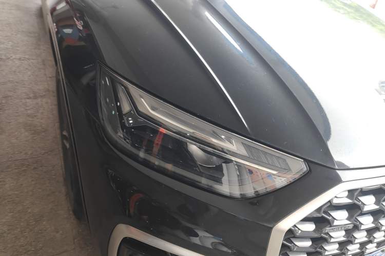 Used Audi Q5L Sportback 2021 40 TFSI Fashion Model Right Front Headlight