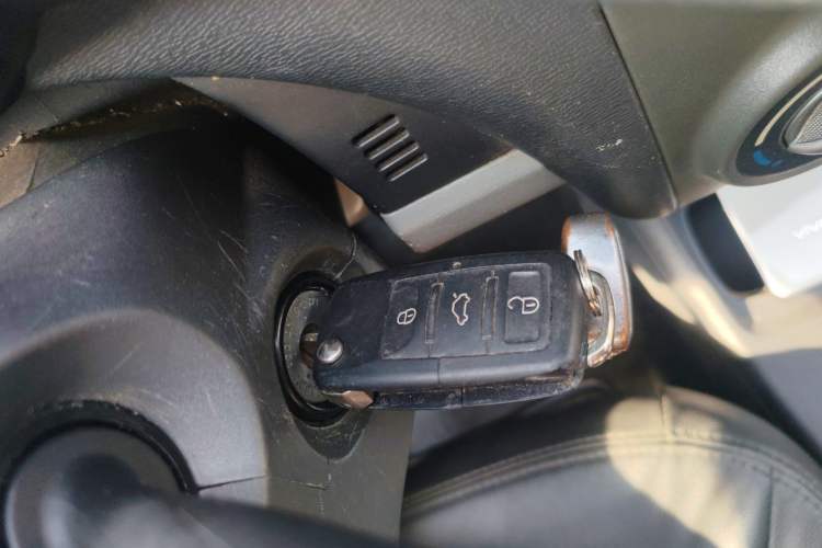 Used Suzuki Alto 2013 Revised Version 1.0L Manual Comfort Edition