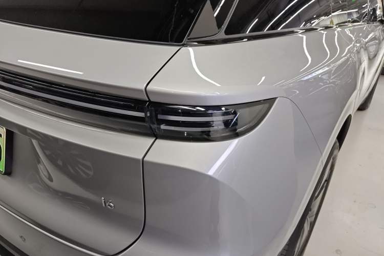 Used Li Auto Li Auto i6 2025 Model Two-Wheel-Drive Standard Type
