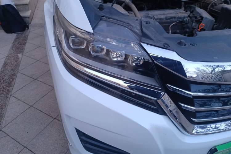 Used Honda Elysion 2016 2.4L Luxury Edition
