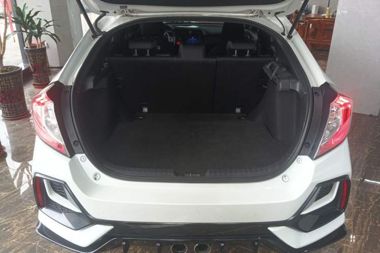 Used Honda Civic 2021 HATCHBACK 220TURBO CVT Trendy Cool Edition