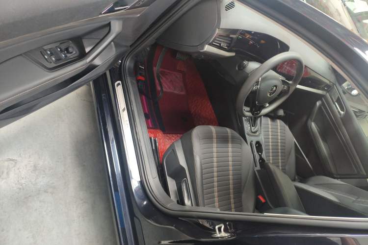 Used Volkswagen Lavida 2022 280TSI DSG Comfort Edition Driver Seat