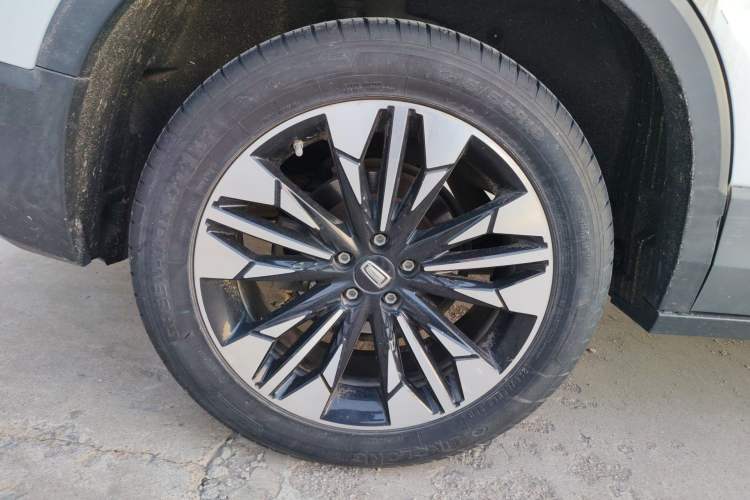 Used Bestune T77 2019 230 TID Automatic Luxury Version China VI Emission Standard