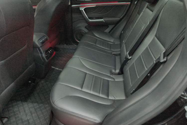 Used Wey VV5 2017 2.0T Ultra-Luxury Version
