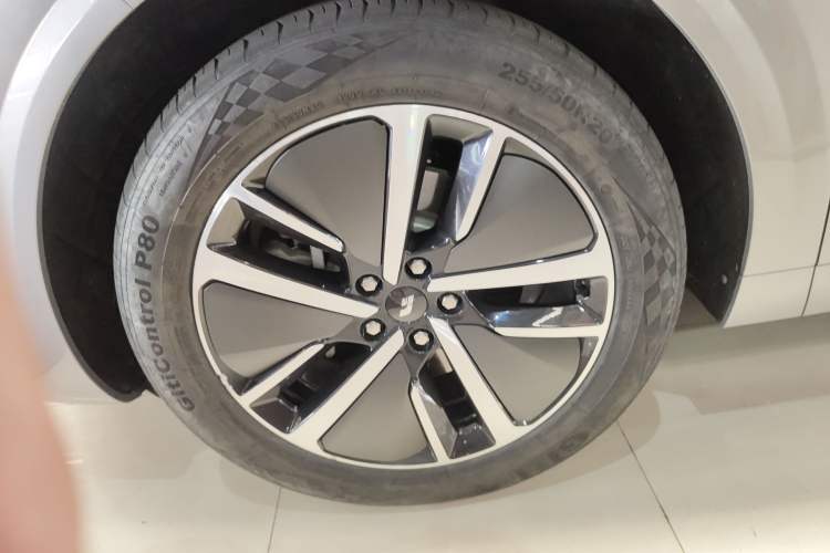 Used Li Auto L6 2024 Max Left Front Wheel Hub