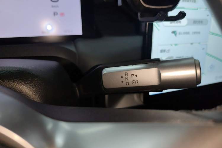 Used AION Y 2024 Younger