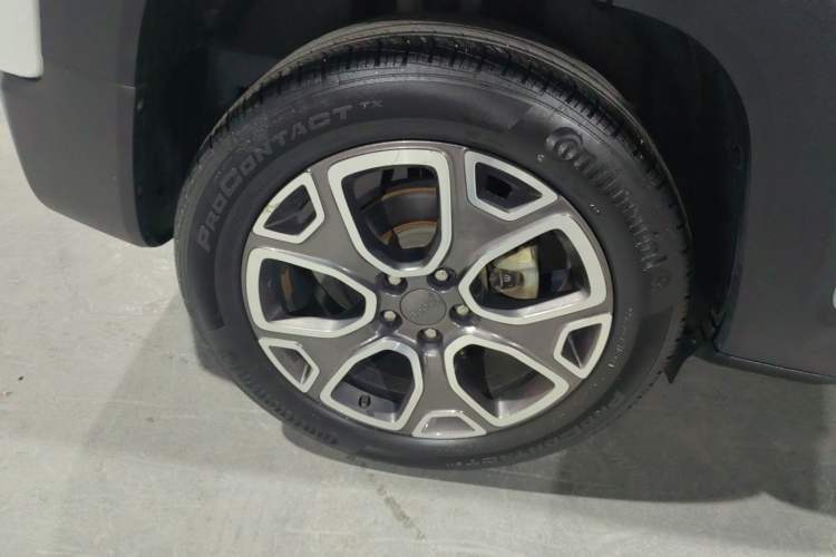 Used Jeep Renegade 2018 Connected Large Screen Version 180T Automatic Smart Version