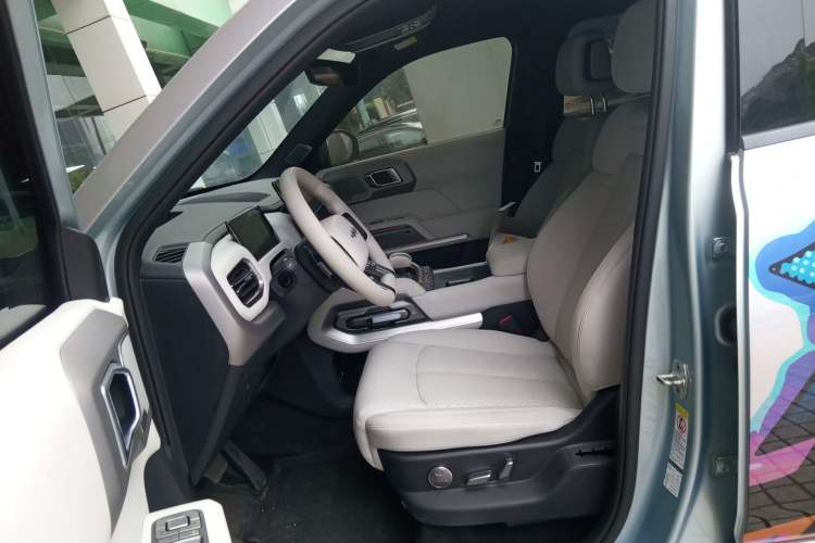 Used Formula Leopard Titanium 3 2025 501 km Four-Wheel Drive Drone Edition
