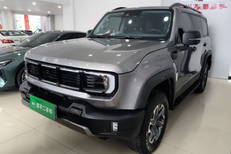 Used BAIC Off-Road BJ40 2024 2.0T All-New Urban Hunter Edition Chivalrous Style