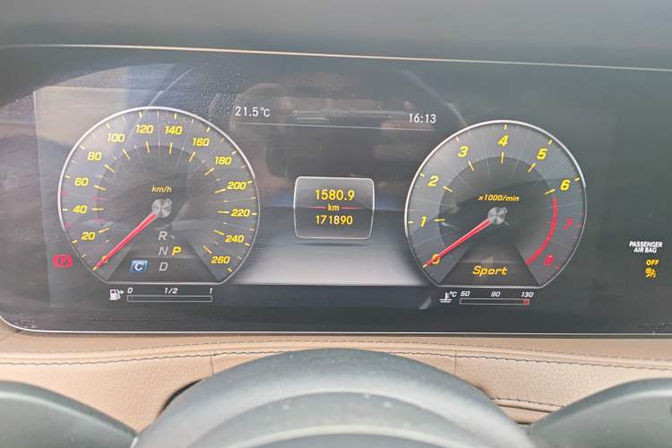 Used Mercedes-Benz S-Class 2018 S 320 L
