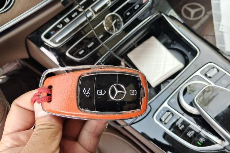 Used Mercedes-Benz E-Class 2016 E 300 L Luxury Model Vehicle Key