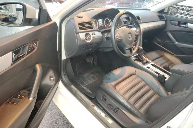 Used Volkswagen Passat 2014 1.8TSI DSG Prestige Edition